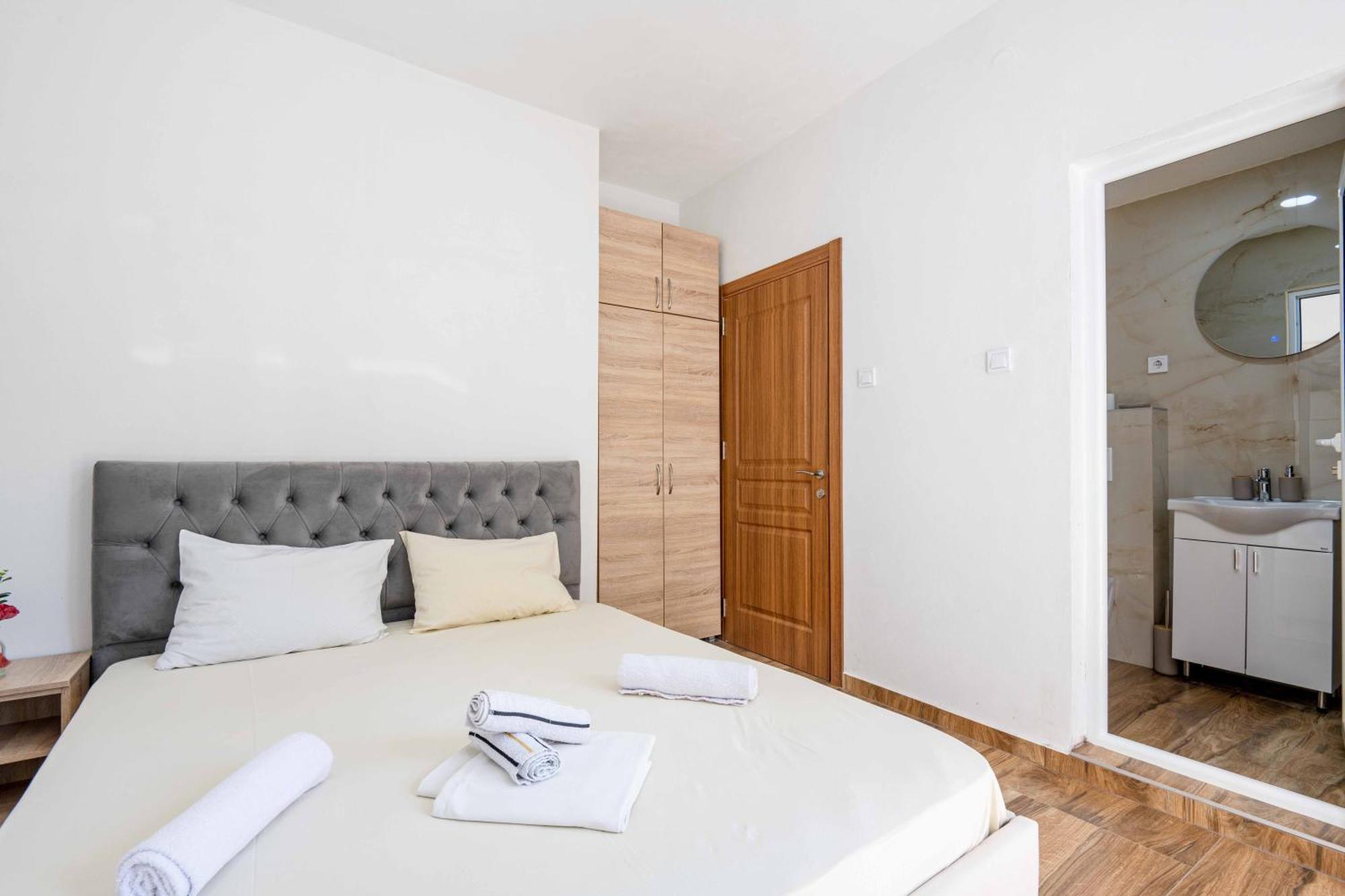 Sumice Inn Петровац Экстерьер фото
