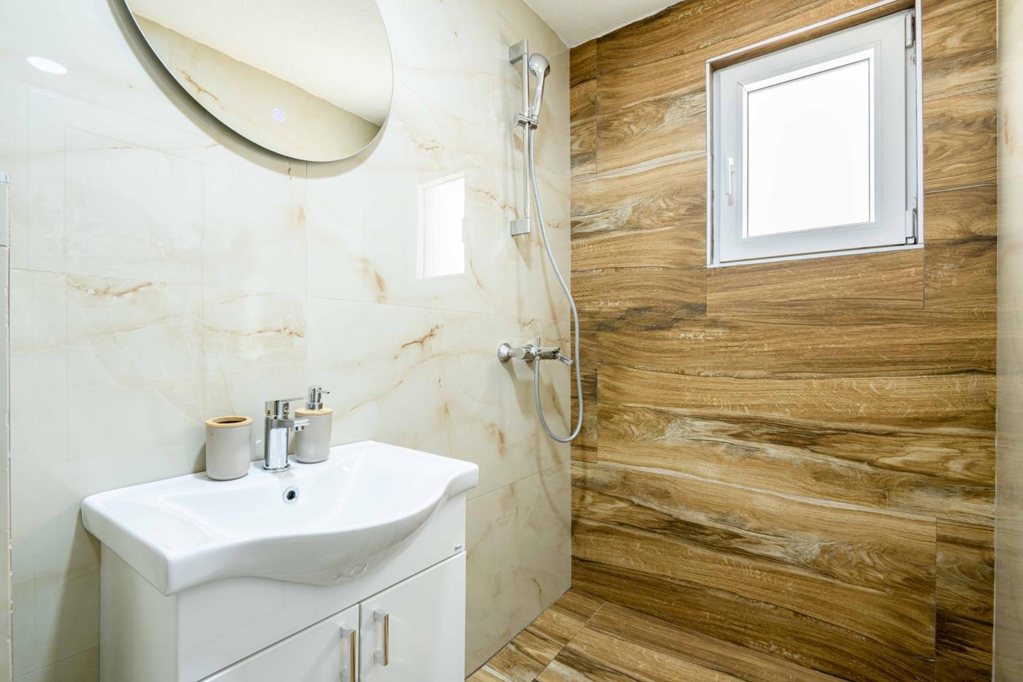 Sumice Inn Петровац Экстерьер фото